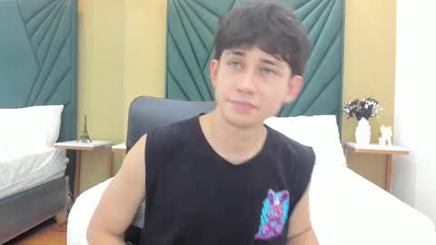 Michael online show from 03/25/26, 08:04