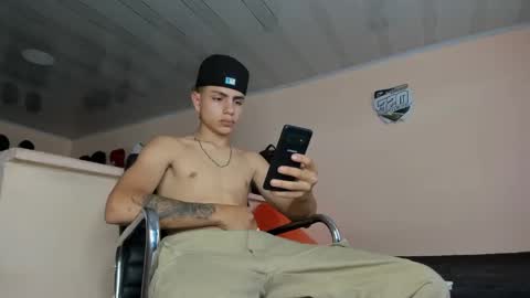 Michael Boy online show from 02/02/25, 08:30