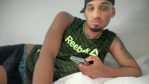 Angel online show from 01/25/25, 12:17