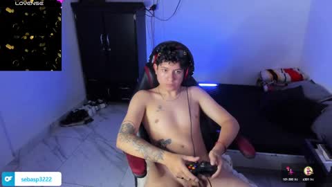 Snapshot of michael_kendall0 chatting on 01/17/25, 01:36 michael independent model online show from 01/17/25, 01:36