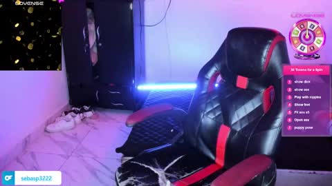 Snapshot of michael_kendall0 chatting on 01/25/25, 11:43 michael independent model online show from 01/25/25, 11:43