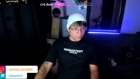 Snapshot of michael_kendall0 chatting on 06/12/26, 02:16 michael independent model online show from 06/12/26, 02:16