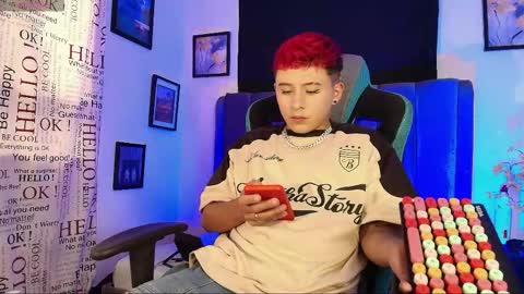 michael_lopez_1 online show from 09/28/25, 06:57