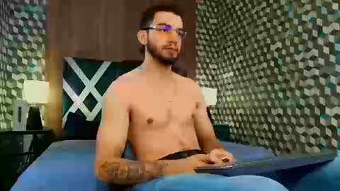 Michael Stevens online show from 09/19/25, 08:42