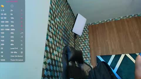 Michael Stevens online show from 09/25/25, 05:05