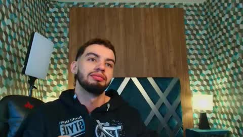 Michael Stevens online show from 10/11/25, 01:20