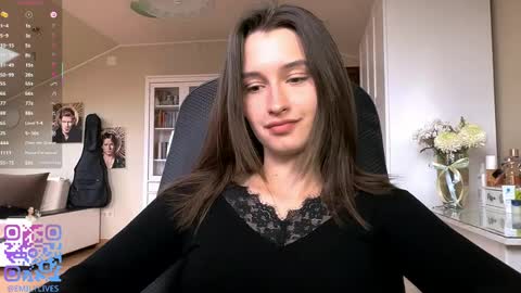 Emily online show from 04/13/26, 02:22