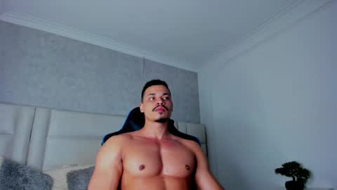 Michael online show from 11/11/25, 03:17