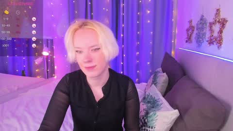 Snapshot of michael_swan chatting on 12/08/24, 05:29 Michel online show from 12/08/24, 05:29