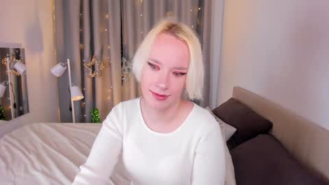 Snapshot of michael_swan chatting on 12/21/24, 06:30 Michel online show from 12/21/24, 06:30