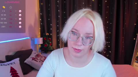 Snapshot of michael_swan chatting on 12/29/24, 01:38 Michel online show from 12/29/24, 01:38