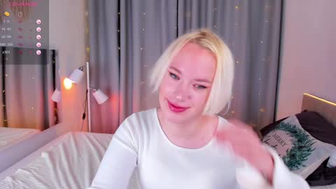 Snapshot of michael_swan chatting on 01/14/25, 06:49 Michel online show from 01/14/25, 06:49