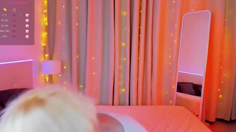 Snapshot of michael_swan chatting on 01/15/25, 06:40 Michel online show from 01/15/25, 06:40