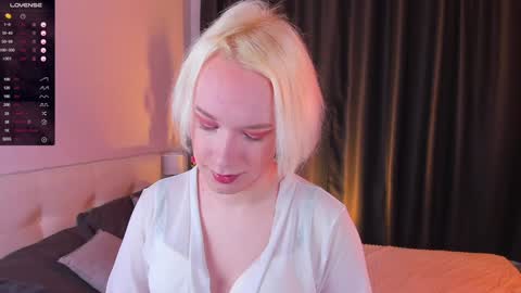 Snapshot of michael_swan chatting on 01/19/25, 06:20 Michel online show from 01/19/25, 06:20