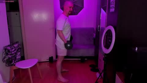 Michael online show from 07/10/26, 06:28