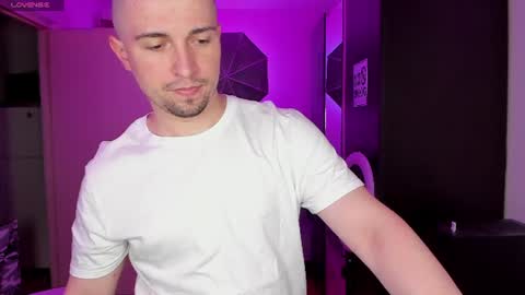 Michael online show from 07/28/26, 05:34