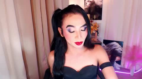michaelagoddess online show from 12/19/25, 04:47