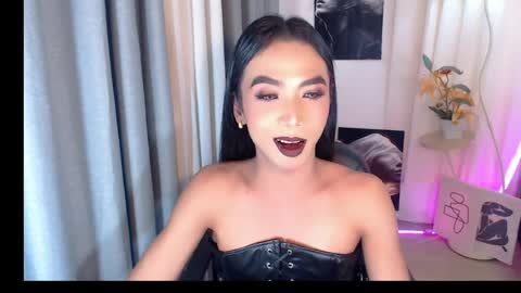 michaelagoddess online show from 04/05/26, 12:30