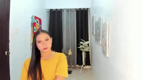 Snapshot of michaelagorgeous chatting on 02/13/26, 01:18 michaela online show from 02/13/26, 01:18