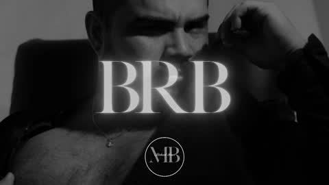 Snapshot of michaelbear_ chatting on 02/14/26, 02:03 Michael online show from 02/14/26, 02:03