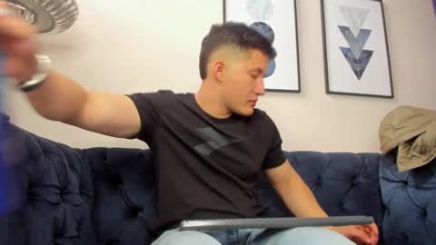 MichaelConnor  online show from 01/10/25, 03:16