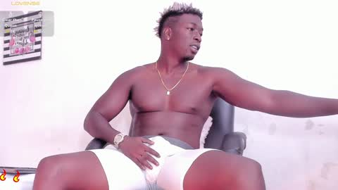 Snapshot of michaell_james chatting on 01/04/25, 02:46 Michaell online show from 01/04/25, 02:46