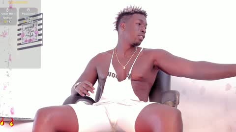 Snapshot of michaell_james chatting on 01/06/25, 08:28 Michaell online show from 01/06/25, 08:28