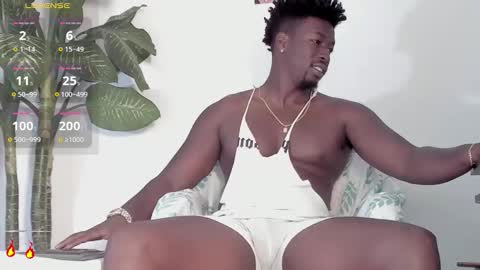 Snapshot of michaell_james chatting on 11/27/25, 04:53 Michaell online show from 11/27/25, 04:53