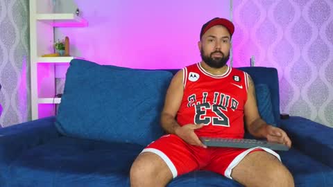 Michaell online show from 12/29/24, 01:24