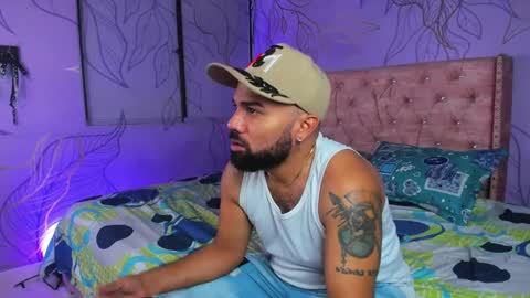 Michaell online show from 02/16/25, 01:14