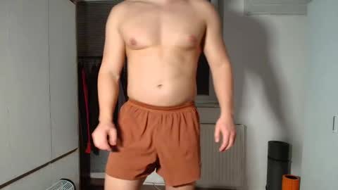 michaelos11 online show from 03/05/26, 06:37