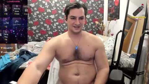 Snapshot of michaelragnar90 chatting on 12/04/24, 05:44 michaelragnar90 online show from 12/04/24, 05:44