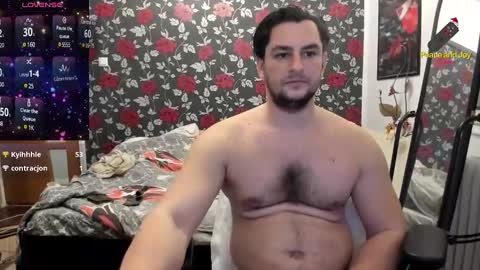 Snapshot of michaelragnar90 chatting on 01/08/25, 03:50 michaelragnar90 online show from 01/08/25, 03:50