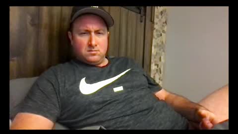 Snapshot of michaelt483 chatting on 12/16/24, 03:22 michaelt483 online show from 12/16/24, 03:22