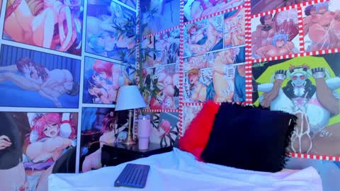 Snapshot of michel_lopez18 chatting on 12/17/24, 02:00 michel_lopez18 online show from 12/17/24, 02:00