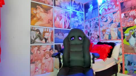 Snapshot of michel_lopez18 chatting on 01/10/25, 11:00 michel_lopez18 online show from 01/10/25, 11:00