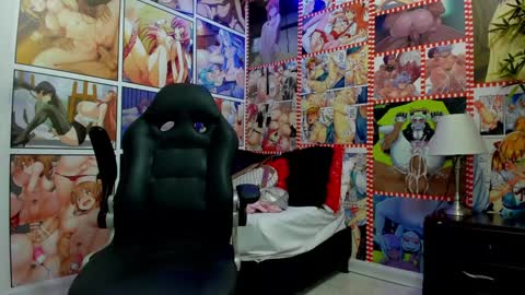 Snapshot of michel_lopez18 chatting on 01/16/25, 10:53 michel_lopez18 online show from 01/16/25, 10:53