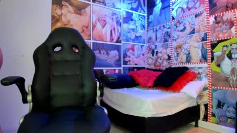 Snapshot of michel_lopez18 chatting on 01/17/25, 11:06 michel_lopez18 online show from 01/17/25, 11:06