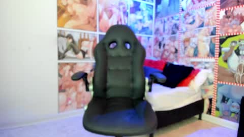 Snapshot of michel_lopez18 chatting on 02/01/25, 10:59 michel_lopez18 online show from 02/01/25, 10:59