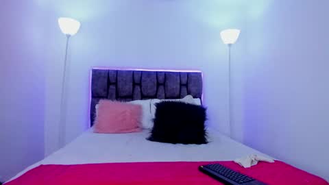 Snapshot of michel_morrinson chatting on 12/05/24, 05:39 Michelle online show from 12/05/24, 05:39