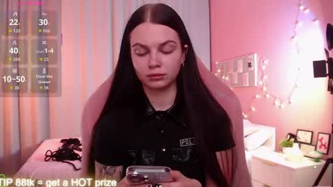 Kate online show from 06/29/26, 01:01