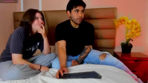 MichelandChris online show from 11/25/25, 02:28