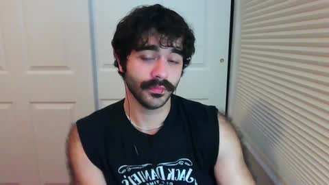 Snapshot of michelanjello chatting on 12/18/24, 02:53 Michael online show from 12/18/24, 02:53