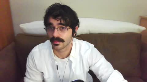 Snapshot of michelanjello chatting on 01/04/25, 11:38 Michael online show from 01/04/25, 11:38