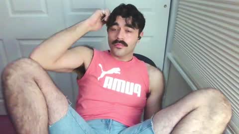 Snapshot of michelanjello chatting on 02/09/25, 01:22 Michael online show from 02/09/25, 01:22