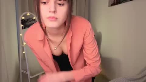 Snapshot of michelewild chatting on 02/13/26, 01:29 Michele online show from 02/13/26, 01:29