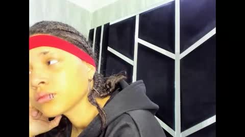 Snapshot of michell_rs chatting on 03/12/25, 01:14 michell_rs online show from 03/12/25, 01:14