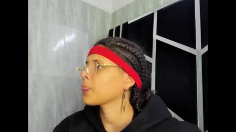 Snapshot of michell_rs chatting on 03/12/25, 07:24 michell_rs online show from 03/12/25, 07:24