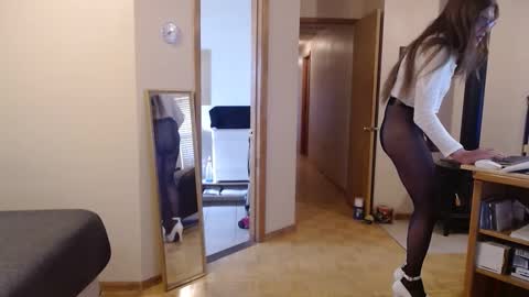 Michelle online show from 02/27/25, 10:09