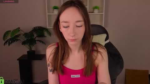 Michelle online show from 02/04/26, 01:11